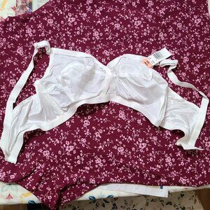 Gelmart 000361 T‑Shirt Bra 40DD – White, New With Tags